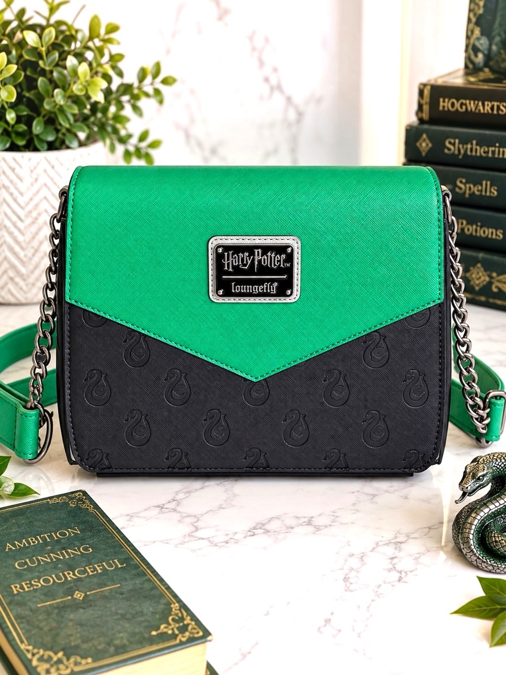 Loungefly Harry Potter Slytherin Crossbody Bag NWOT Green Black + Ravenclaw Pin - Picture 2 of 10